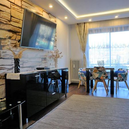 Charming Ac 2-Bedroom Apartment Antibes City Center Family, Couples Friendly Bagian luar foto